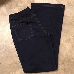 Women’s stretch denim jeggings
